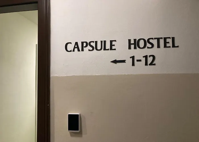 Capsule Hostel Zizkov Tower Praha